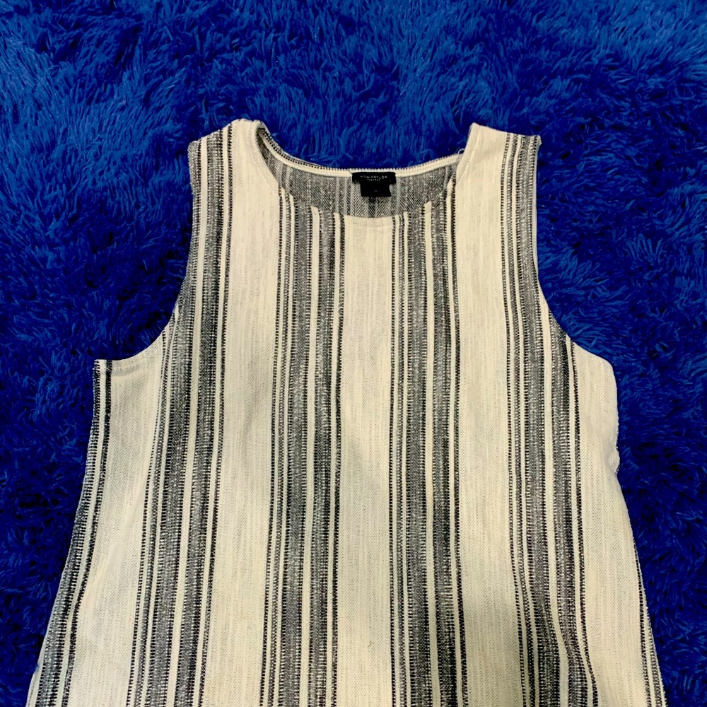 Sleeveless top
